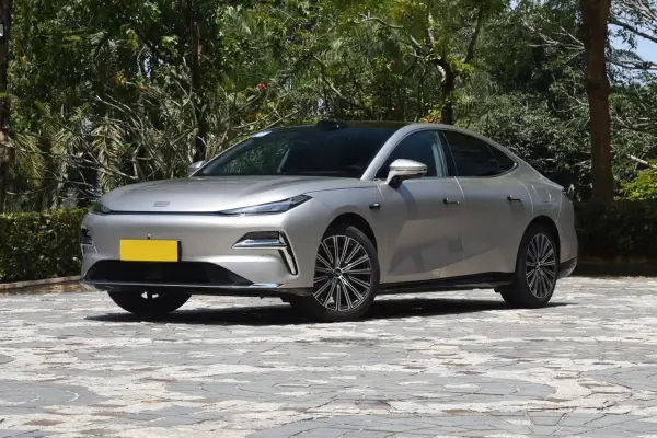 2026 吉利 Galaxy StarYao 8 225km EM-i Star Edition